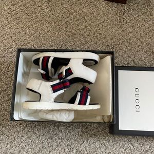 Kids Gucci sandals white,red and blue size 23